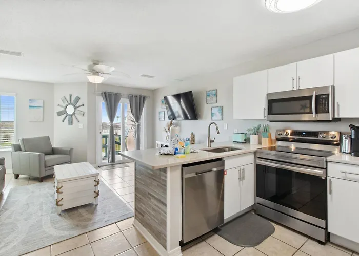 Grand Apartment Gulf Shores